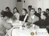 1960年5月16日，中国科学院力学研究所召开座谈会，畅谈苏联巨型宇宙飞船上天。前排右1钱学森，右2郭永怀，右3林同骥后右2徐复