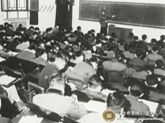 1958年11月20日郭永怀给力学所研究班学员讲课